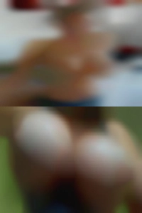 Models nude woman.